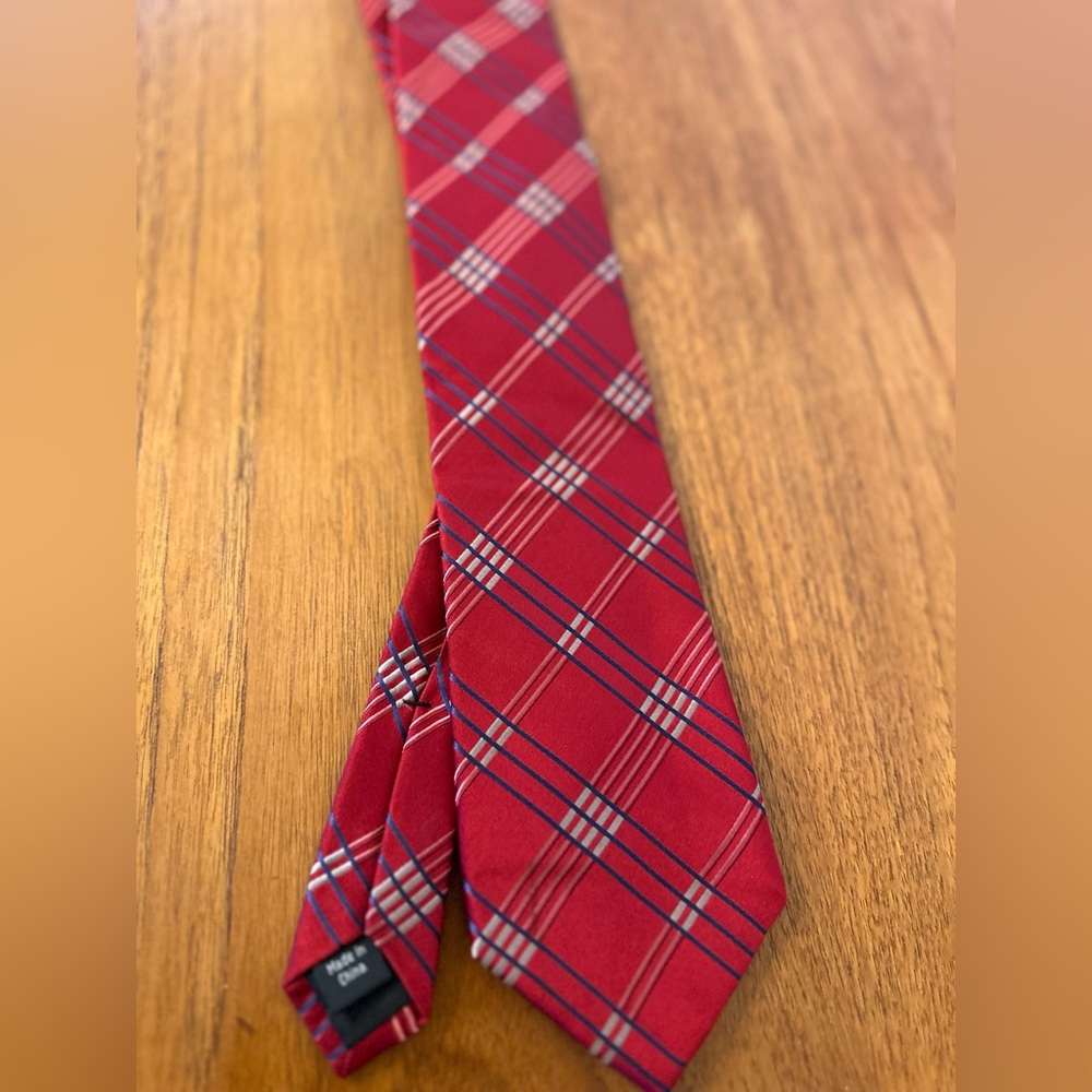 Michael Kors Silk Tie with Ref , Blue and White Stripes